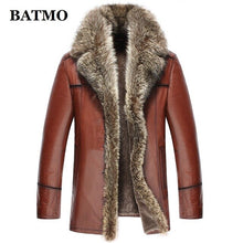 Load image into Gallery viewer, BATMO 2019 new arrival winter natrual sheepskin leather jackets men,men's raccoon fur collar&amp; wool liner coat men N4061